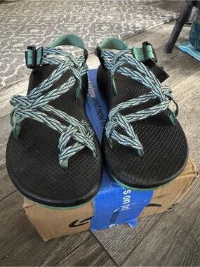 Women's Mega Z/Cloud Wide-Strap Cushioned Sandal size 7